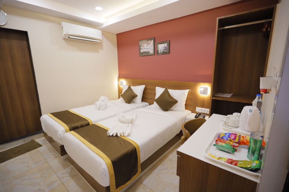 Deluxe Twin Room - Photo 1