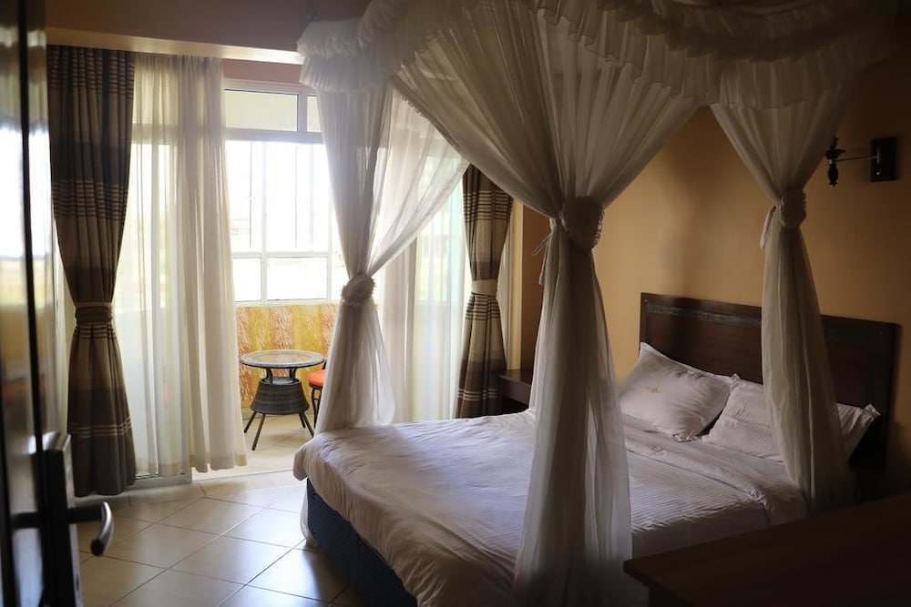 Double or Twin Room photo 2