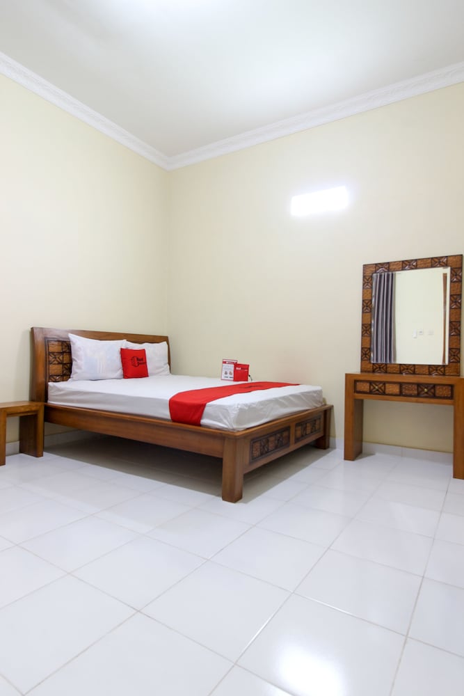 Double Room - Photo 7