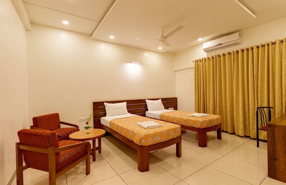 Deluxe Double Room photo 2