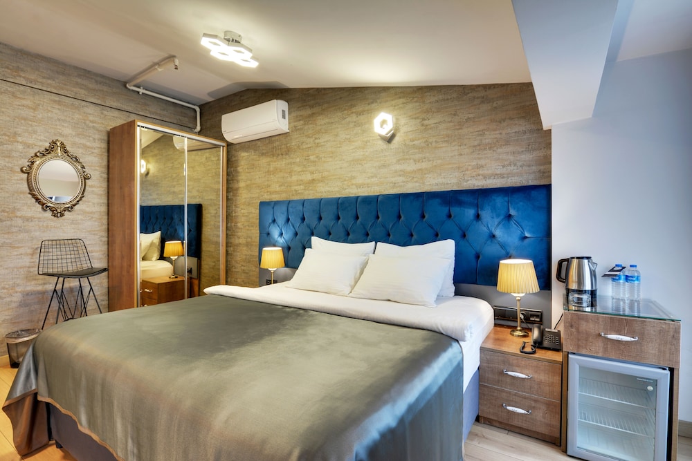 Executive Room photo 1
