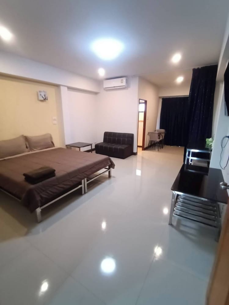 Basic Room photo 3