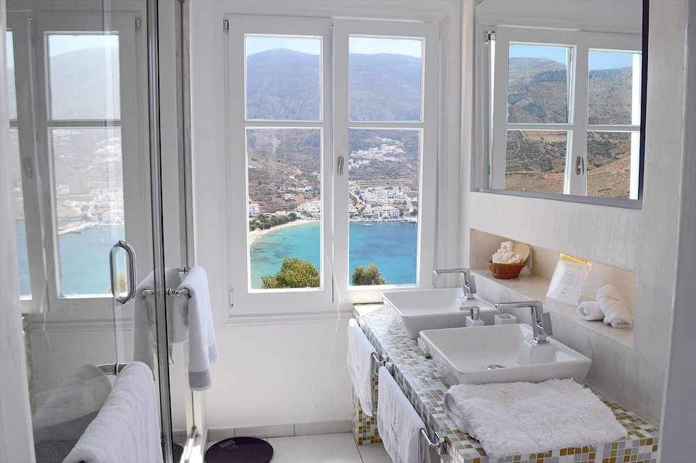 Spa Suite, Sea View - Photo 14