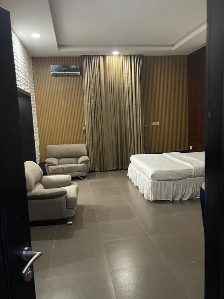 Luxury Apartment