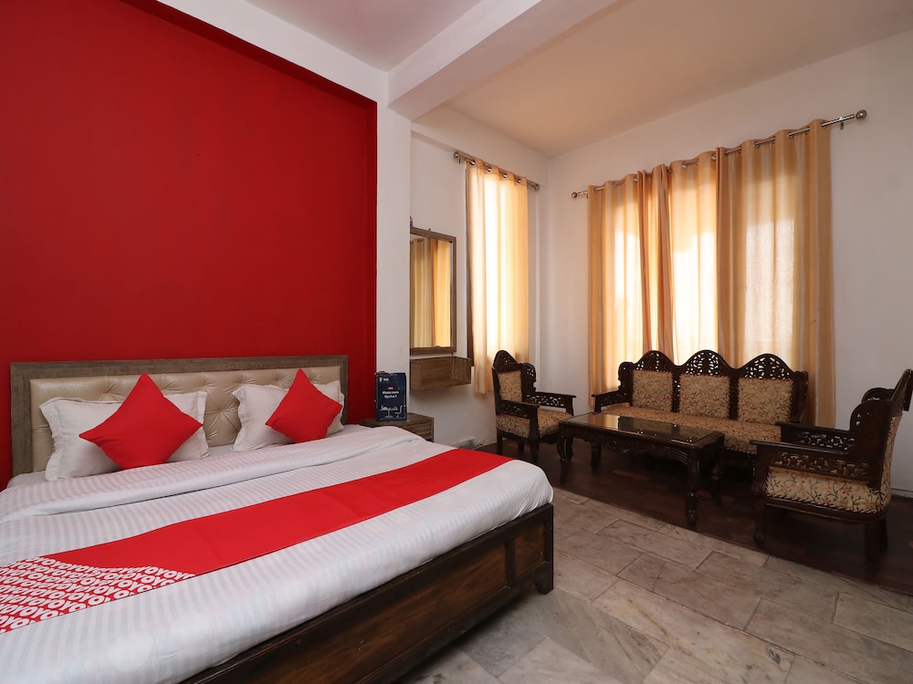 Double Room, 1 Queen Bed