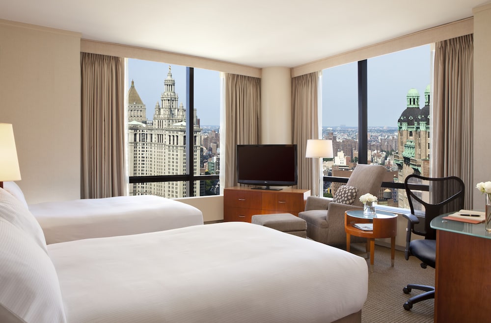 Deluxe Room, 2 Double Beds, Accessible, City View (Roll In Shower) photo 1