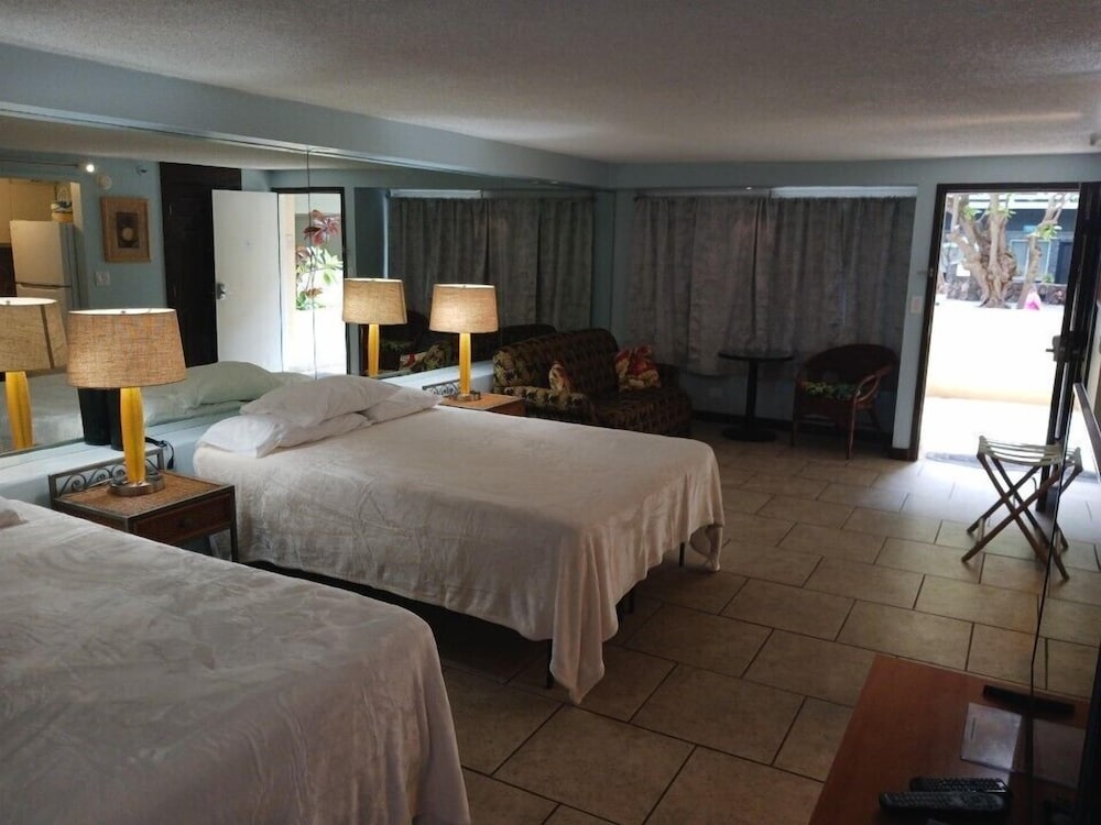 Signature Condo