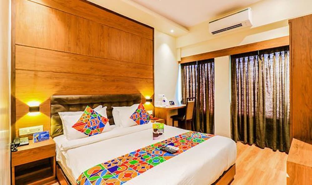 Deluxe Room - Photo 1
