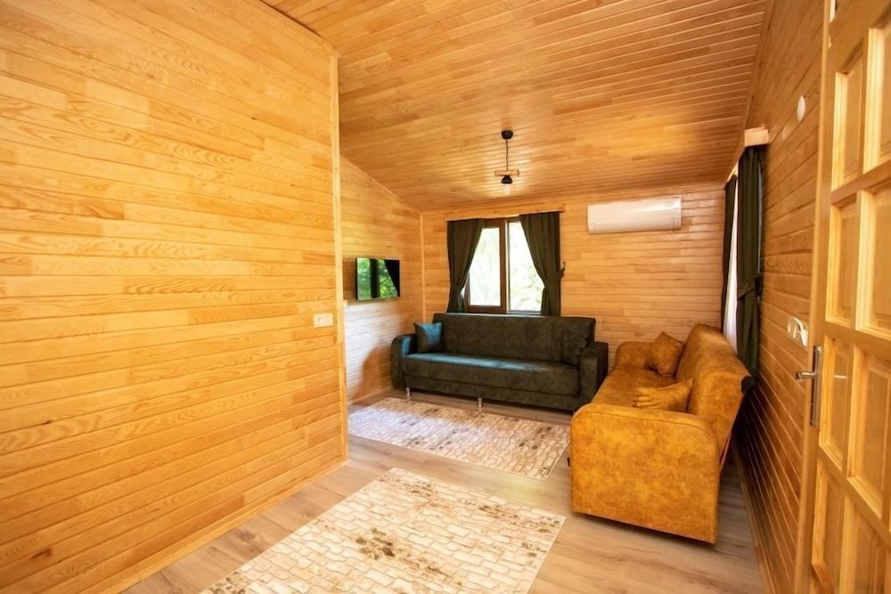 Deluxe Bungalow, 1 Bedroom, Non Smoking, Garden View photo 1