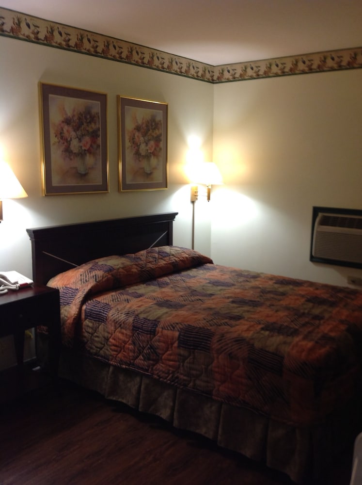 Room, 1 Queen Bed, Non Smoking photo 2