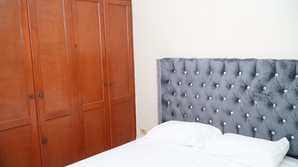 Apartment, 3 Bedrooms, Balcony, City View photo 2