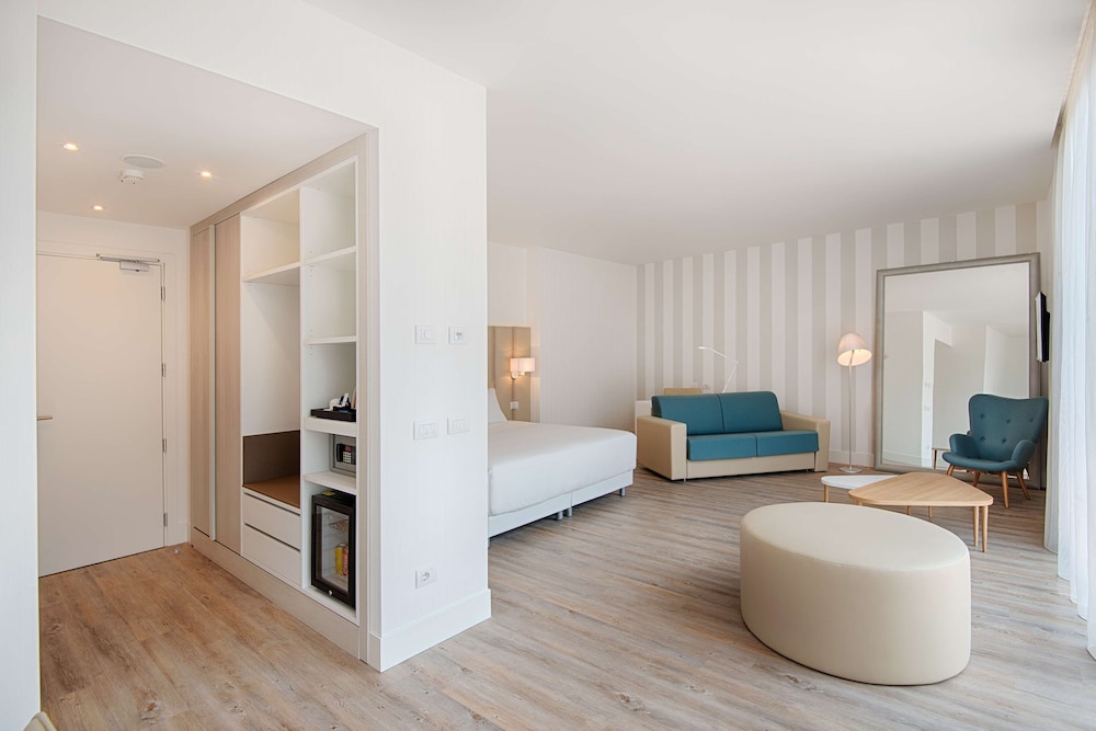 Junior Suite, Terrace (View, New Style Extra Bed 3 adults) photo 3