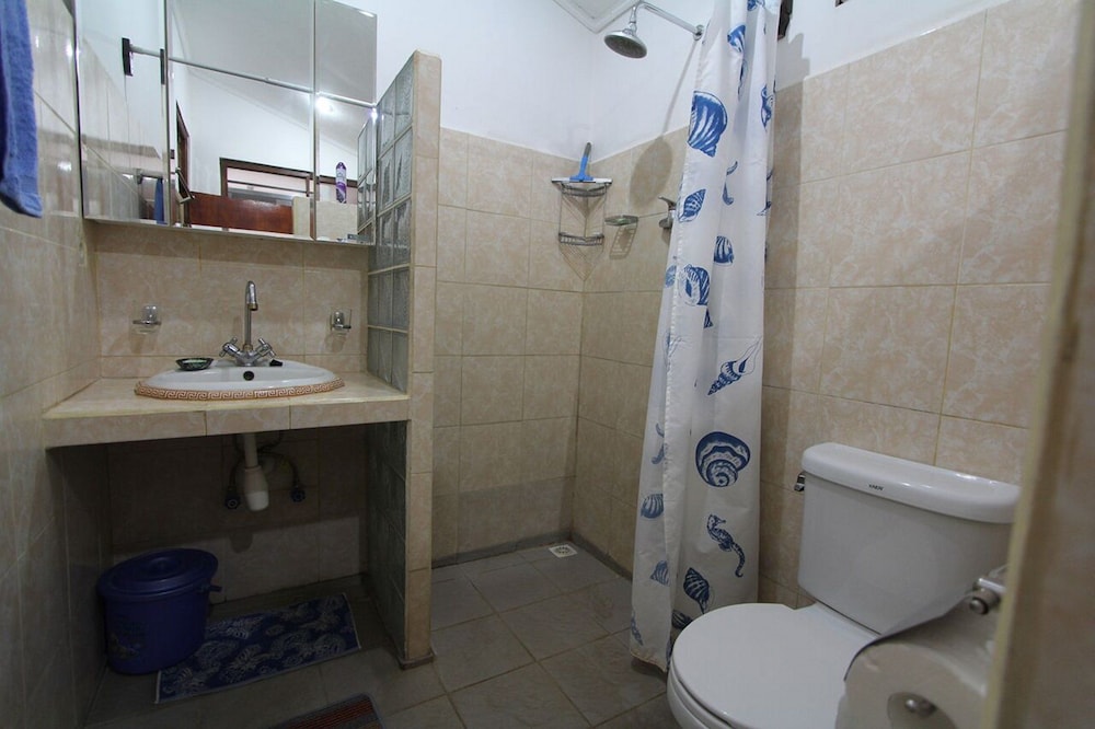 Room 4 photo 2