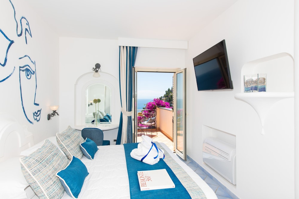 Executive Room, Sea View - Photo 25