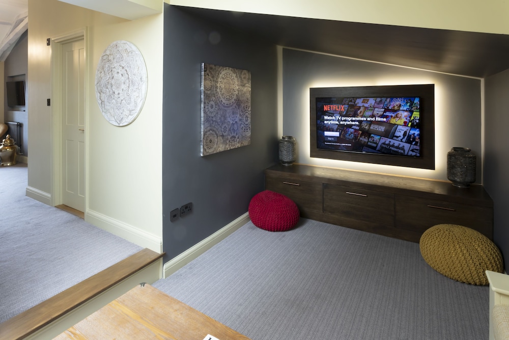 Beech Suite - Photo 9