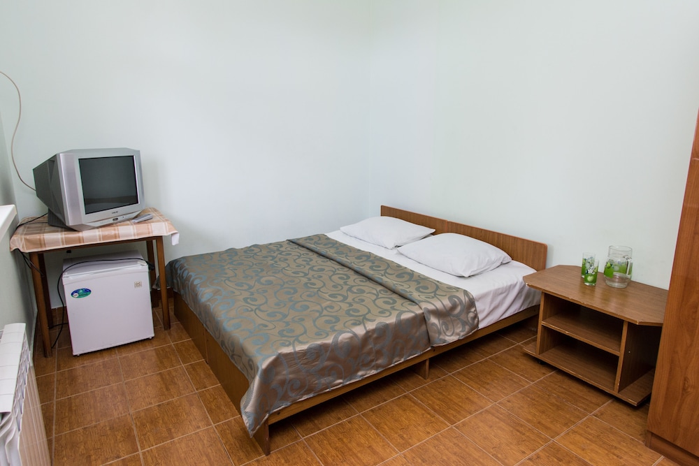 Standard Double Room photo 3