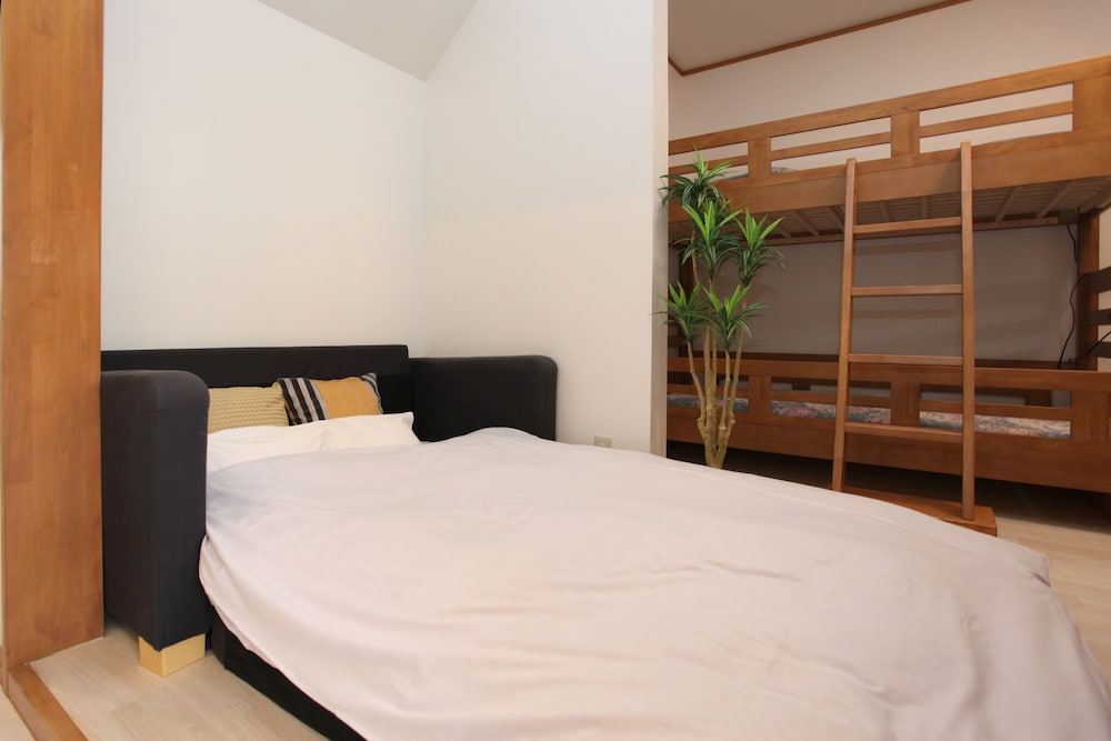 Private Bank Bed  Room photo 2