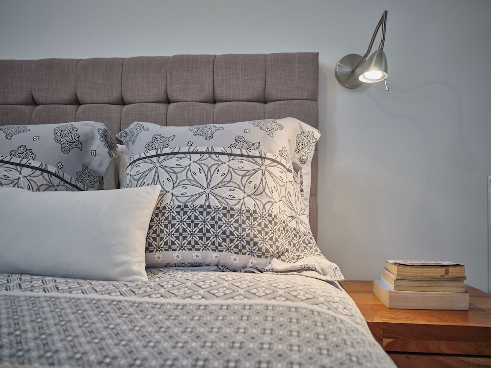 Classic Room, 1 Queen Bed (No 3) photo 2
