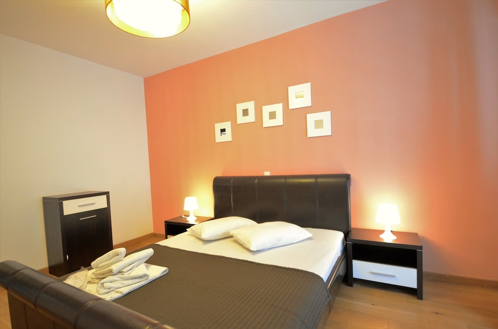 Apartament 1 Bedroom    B5 photo 2