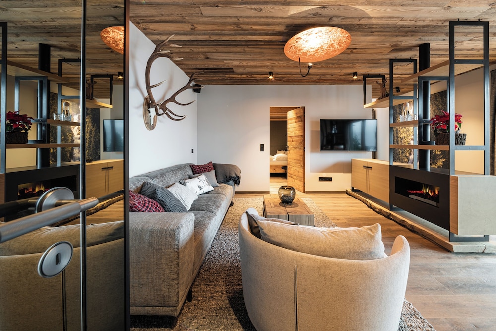 Luxury Tree House, Mountain View