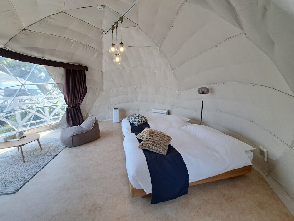 Dome Tent - D3 photo 1