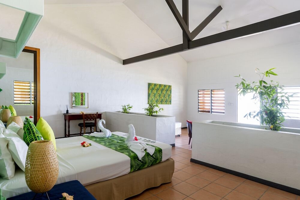 Beachfront Villa photo 4