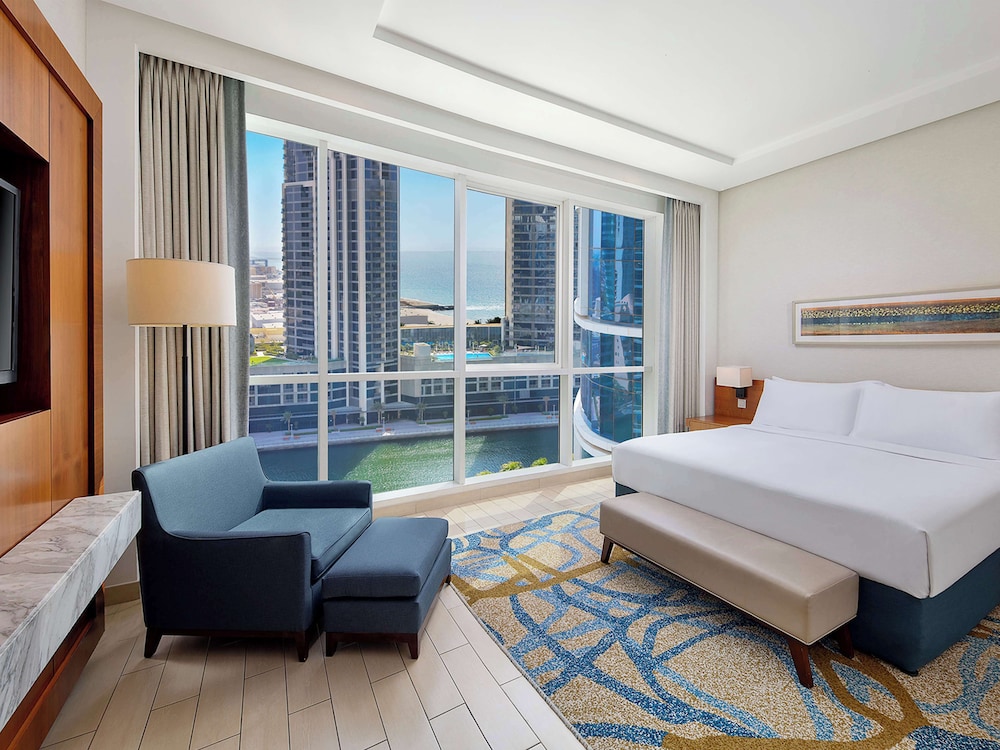 2 Bedroom Suite with Kitchen - City View thumbnail 6