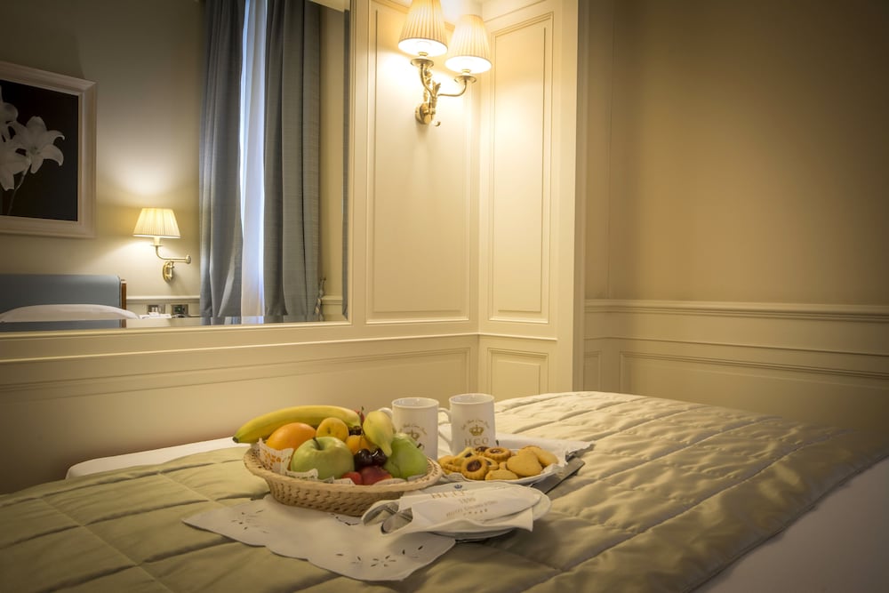 Classic Double Room, 1 King Bed - Photo 10