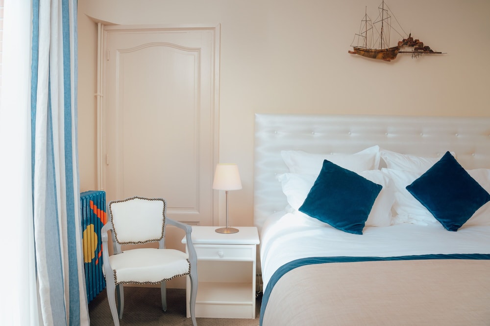 Superior Room - Photo 6