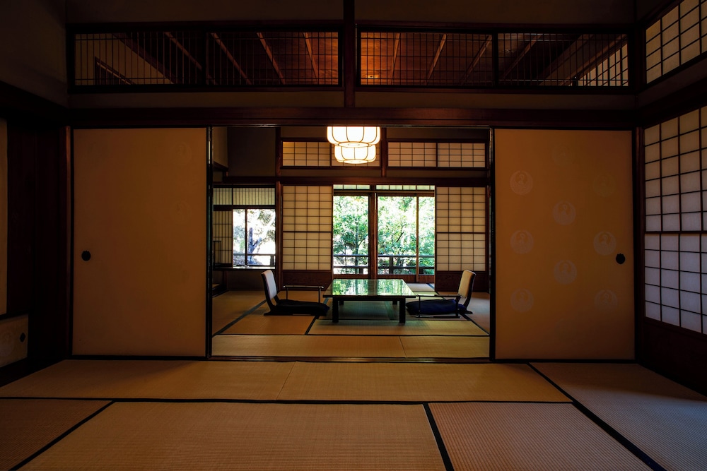 Main Building Japanese Style Suite Room,Non smoking photo 3