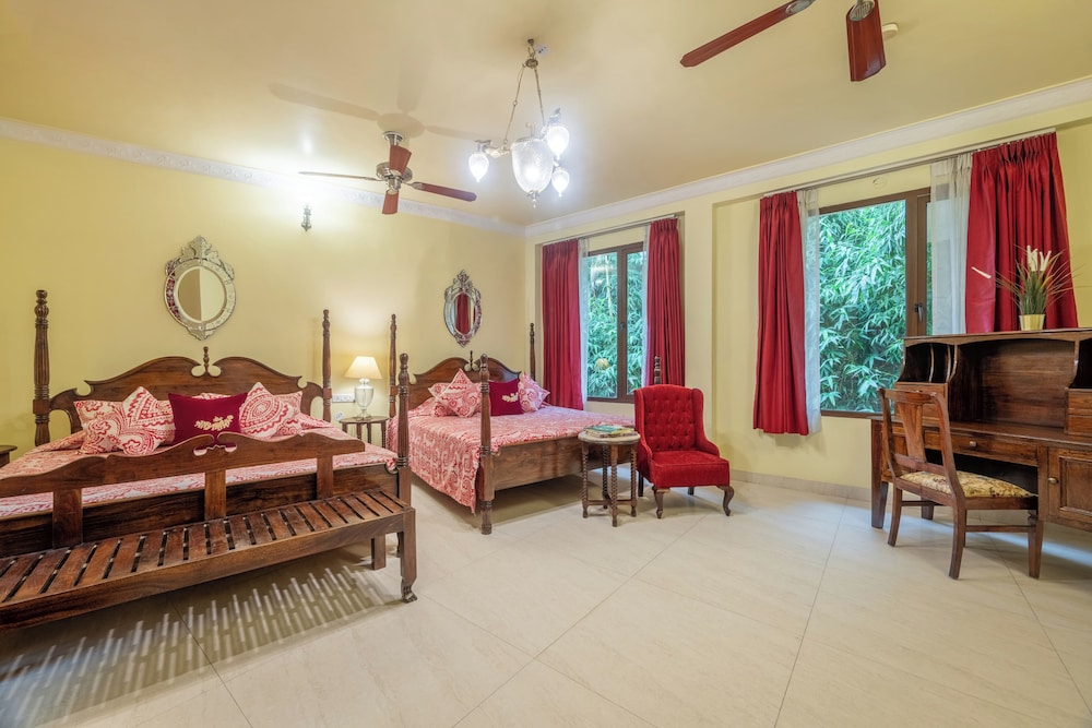 Royal Suite Room with complimentary Airport/Station Pickup - Photo 1