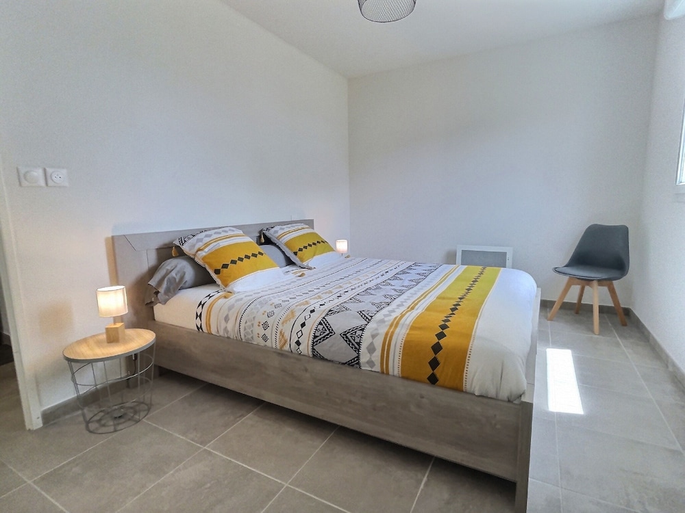 House, 3 Bedrooms (8 people)