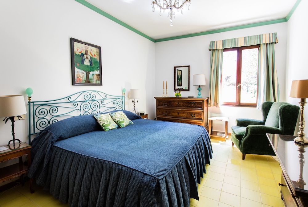 Standard Double or Twin Room - Photo 1