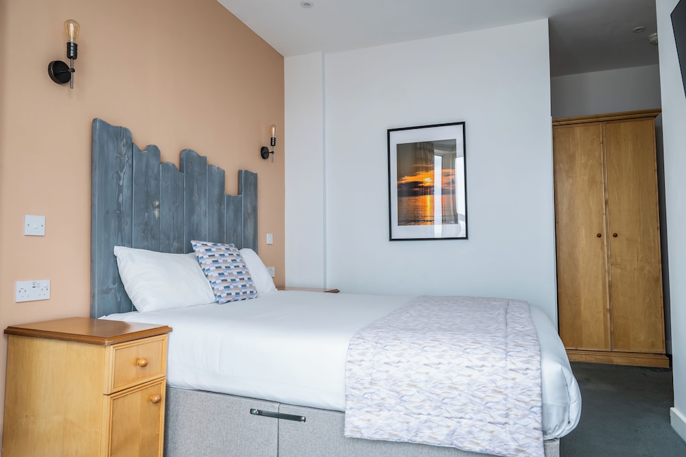 Standard Double Room - Photo 2