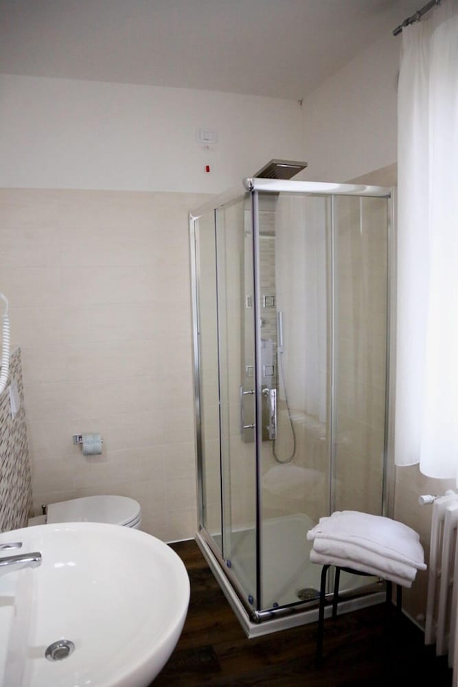 Double Room (n°4) photo 2