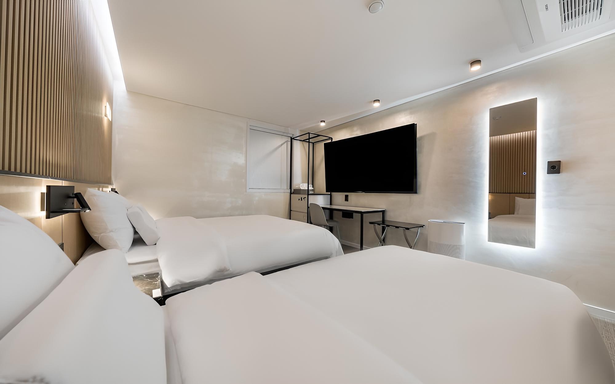 Room (Twin (Rinaldi bed in Italy 75-inch sm) - Photo 4