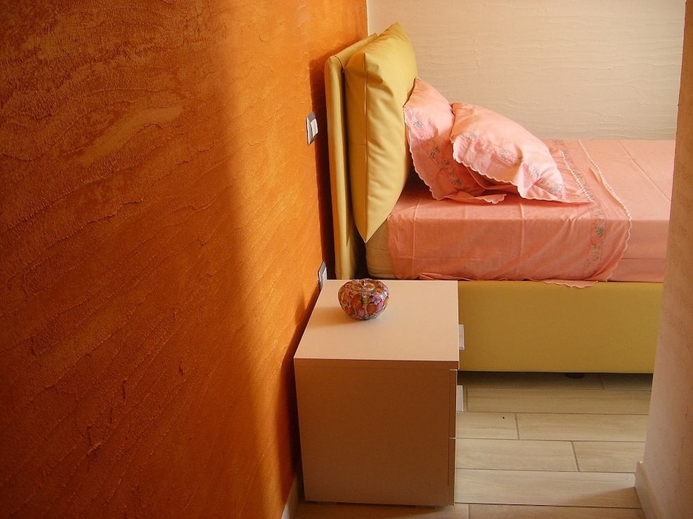 Habitación en Habitación de Invitados - S'olivariu Village Affittacamere - Junior Suite Terrace, Foto 6
