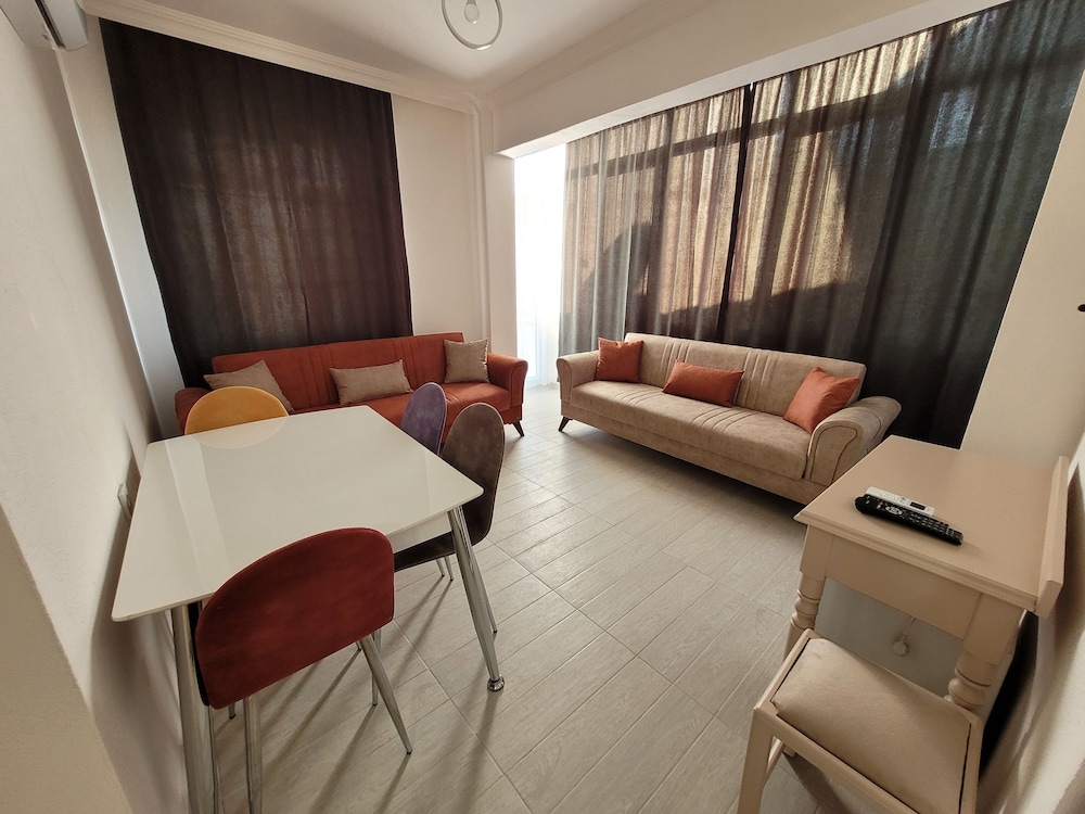Classic Apartment - Photo 9