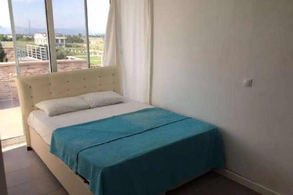 Villa photo 1