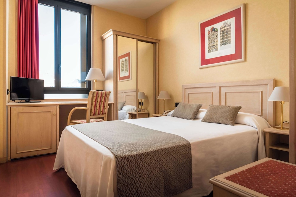 Economy Double Room photo 2