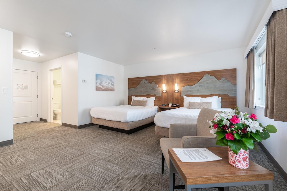 Standard Room, 2 Queen Beds, Non Smoking, Refrigerator & Microwave