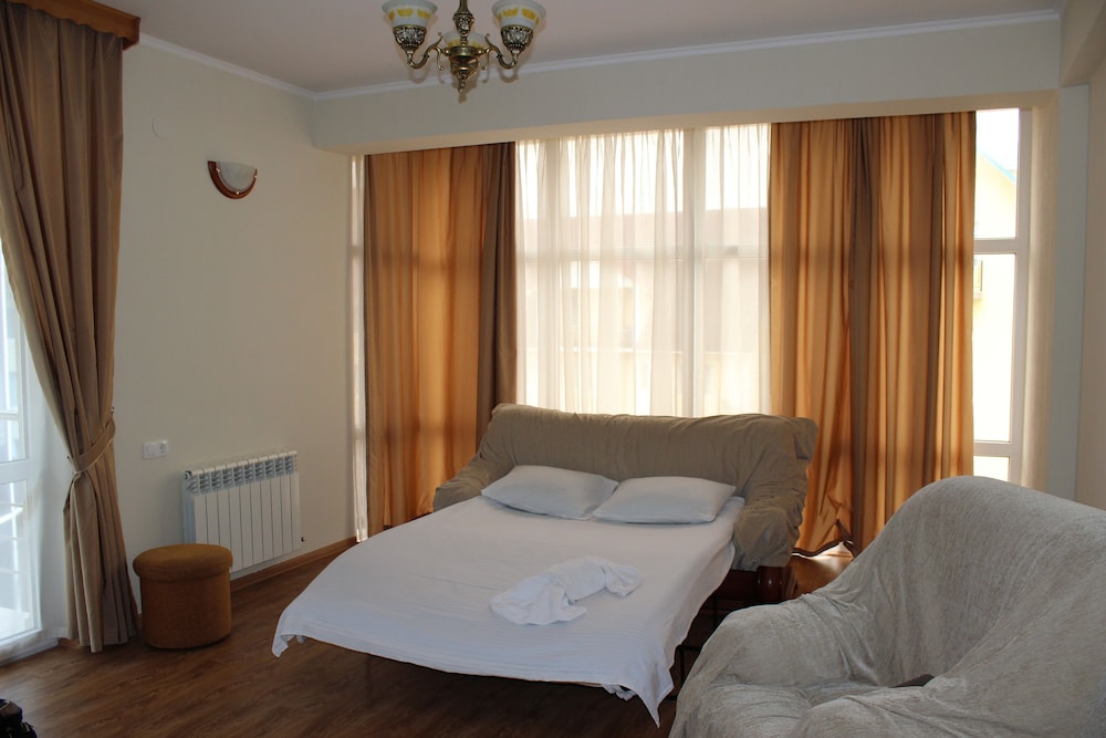 Suite photo 1