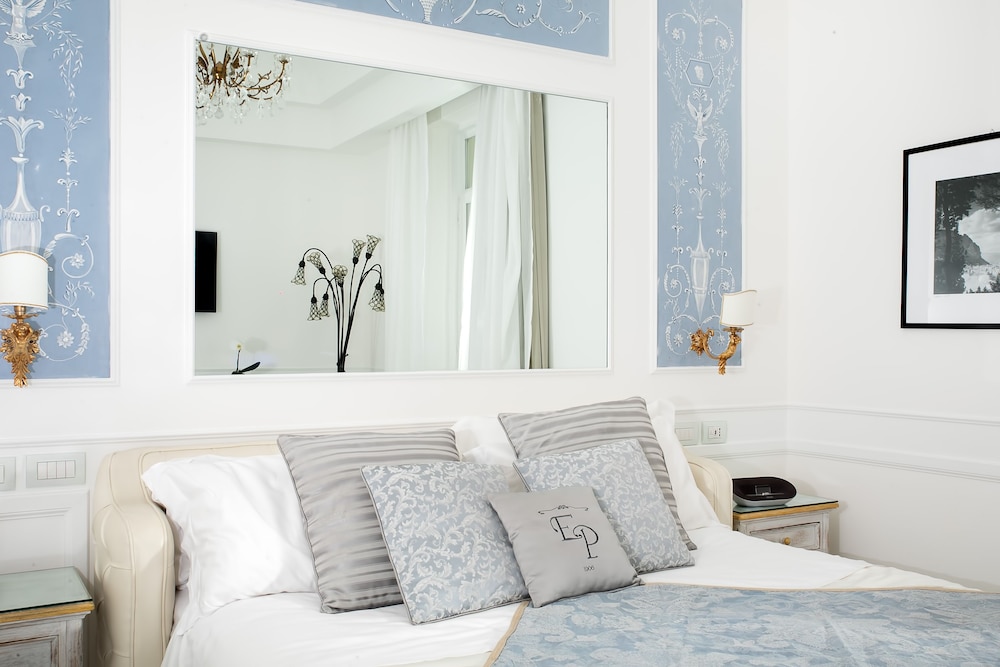 Deluxe Double Room, Terrace, Sea View - Photo 2