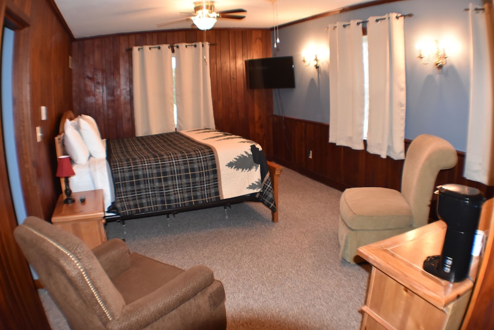 Chestnut Lodge Suite with 1 Bedroom photo 3