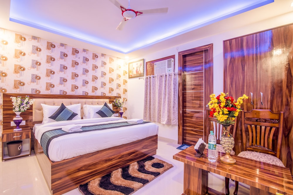 Deluxe Room - Photo 6