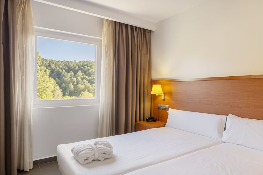 Triple Room - Photo 2