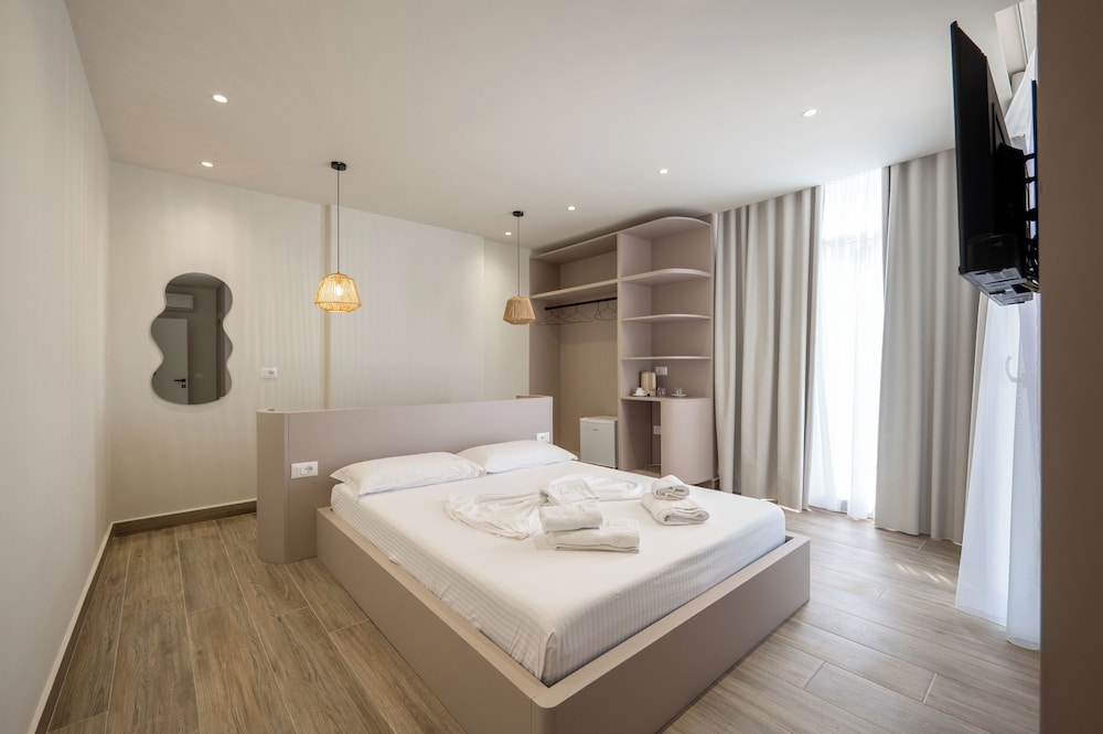 Deluxe Double Room, Balcony