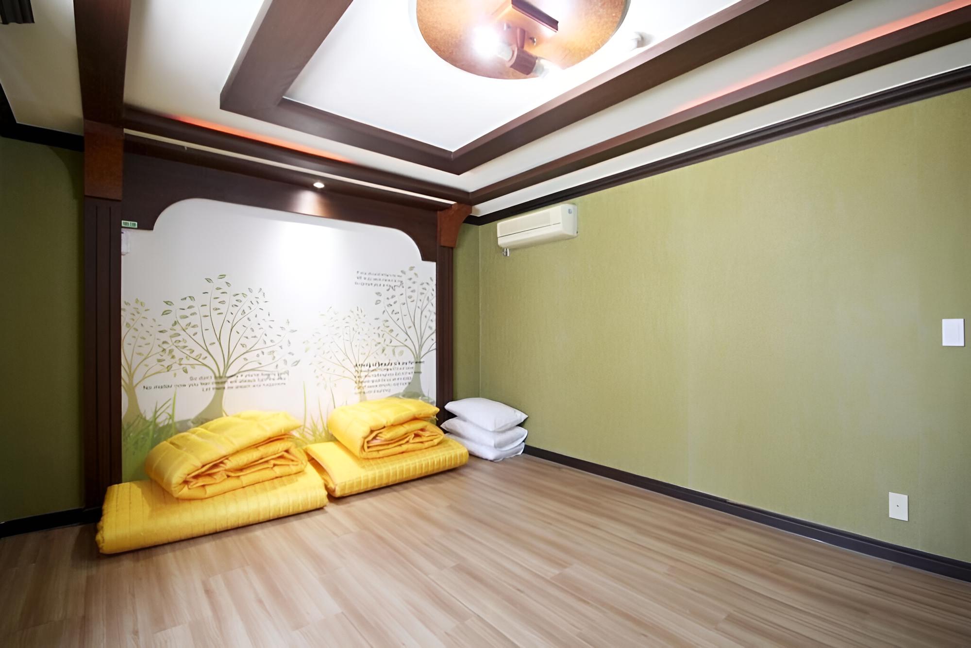 Room (Standard Room (Ondol)) - Photo 2