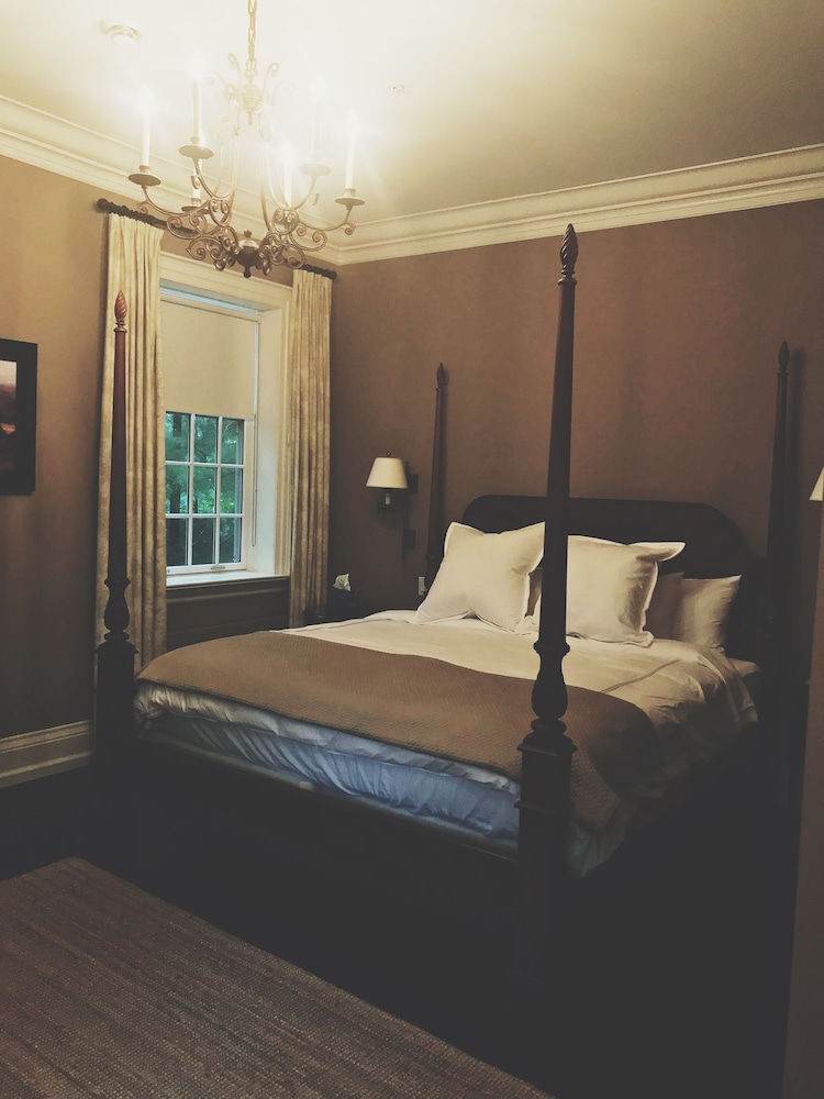 Comfort Room, 1 King Bed, Non Smoking