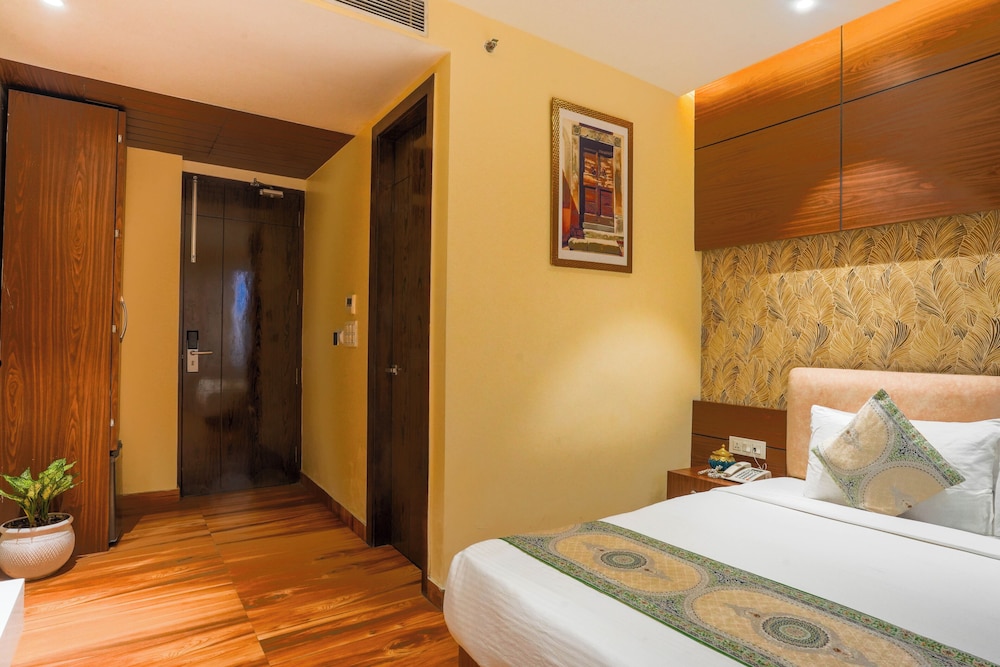 Jallianwala Bagh View Executive Studio - Photo 5